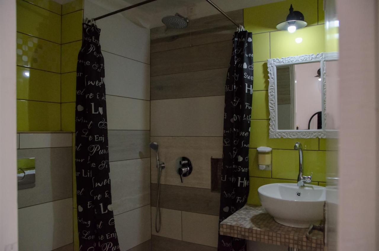 Grande Murano Fira  Luaran gambar